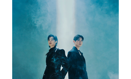 「5カ月連続 東方神起特集」東方神起直筆サイン入りグッズ